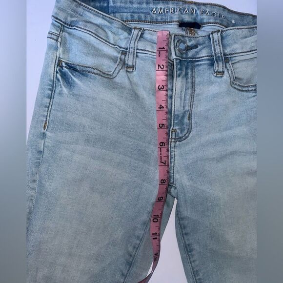 American Eagle Outfitters Light Blue Ripped Skinny Jeans - Picture 13 of 14